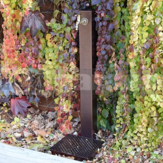 Vodovodný stĺpik TGM s roštom